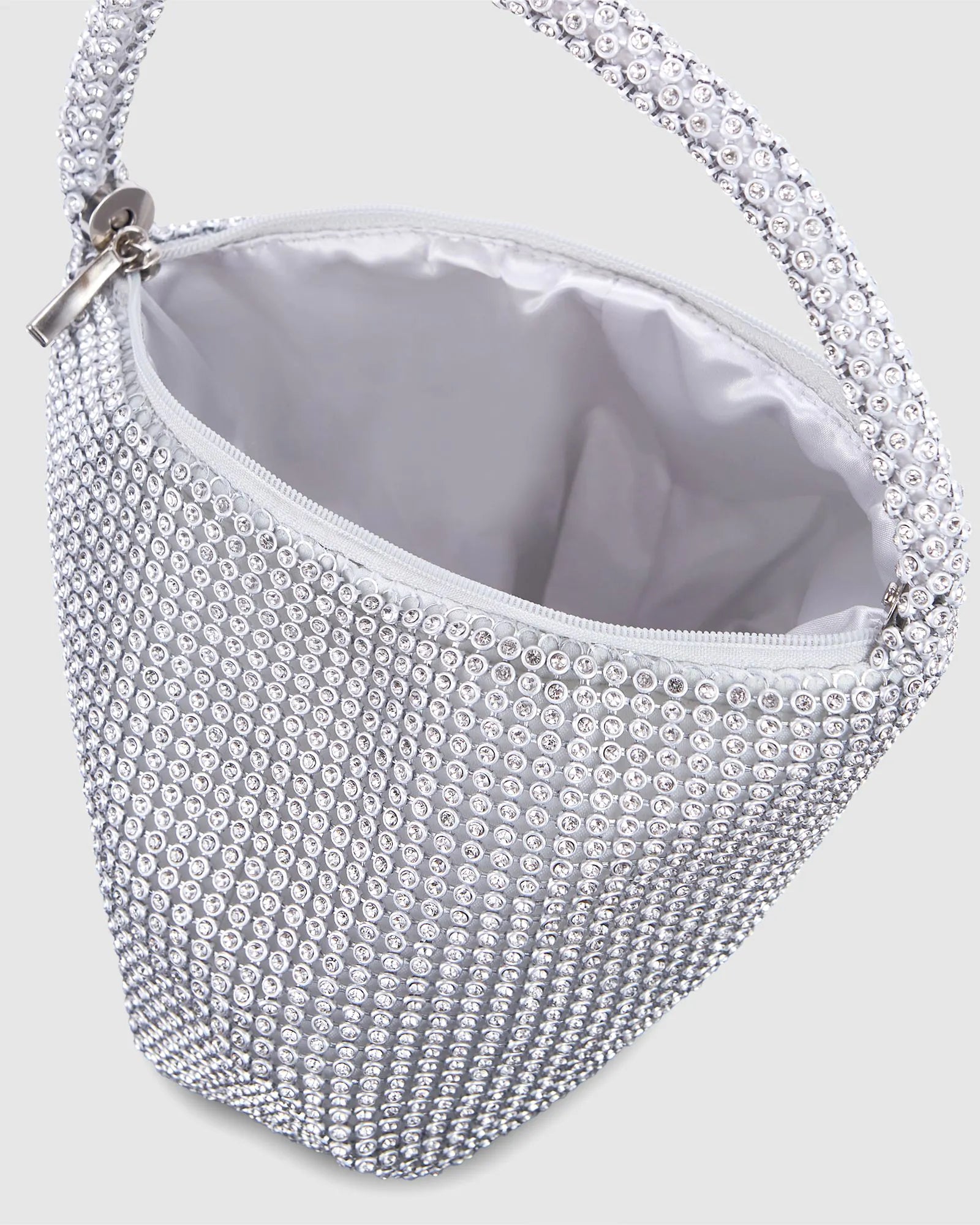 Aissata Clutch